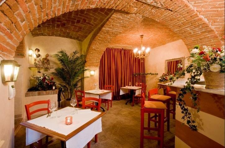 Il Paladino Bed & Breakfast Sciolze Eksteriør bilde