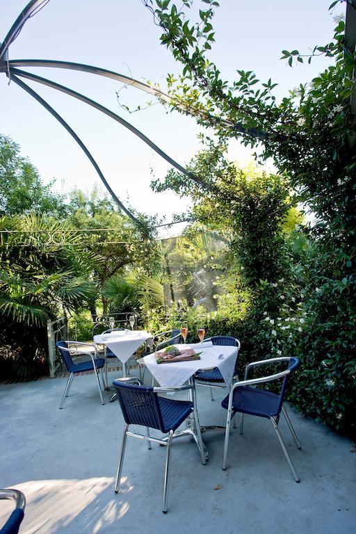 Il Paladino Bed & Breakfast Sciolze Eksteriør bilde